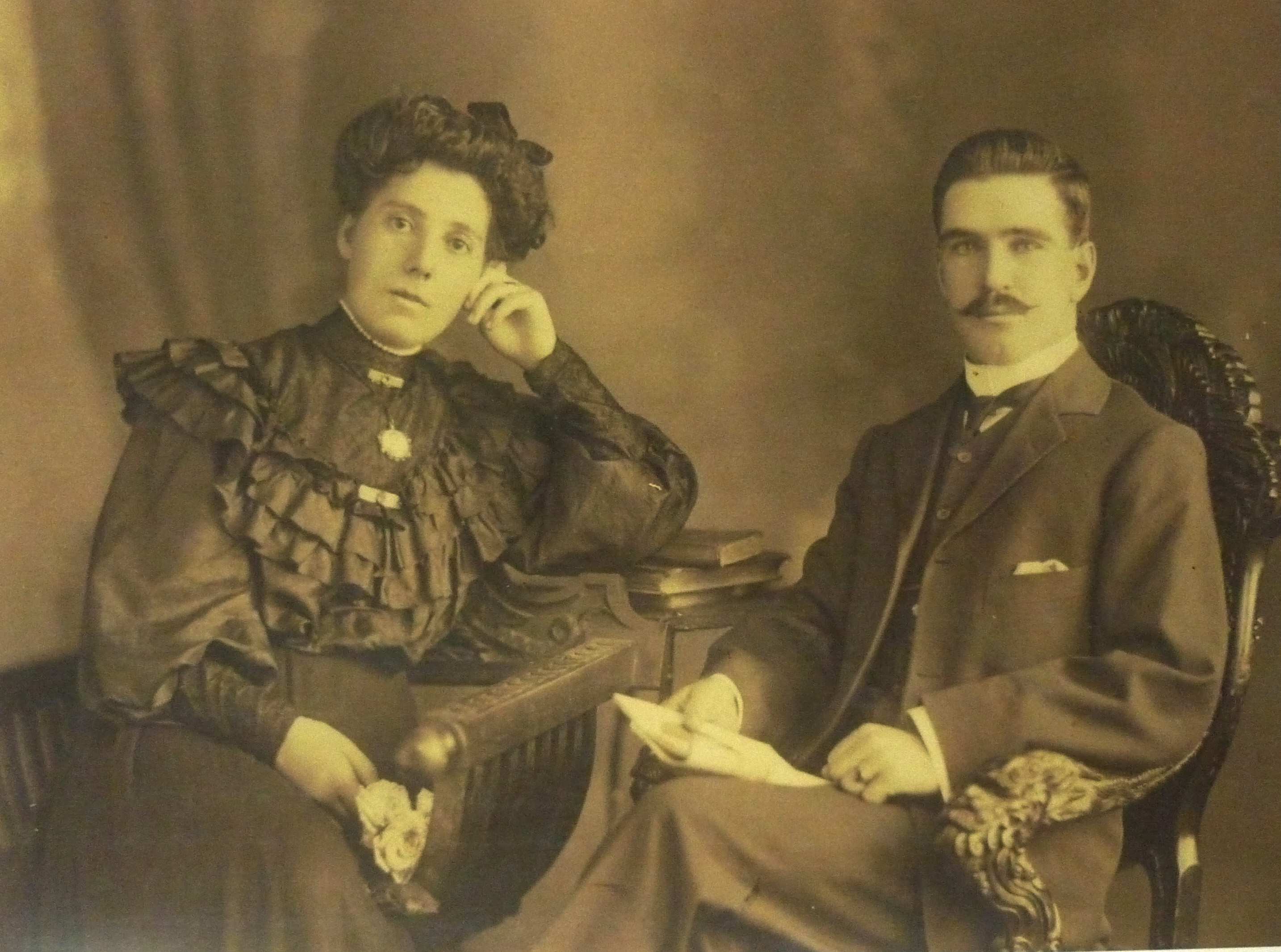 Photo of photos/John Alexander McLennan & Martha Ann Harris portrait
